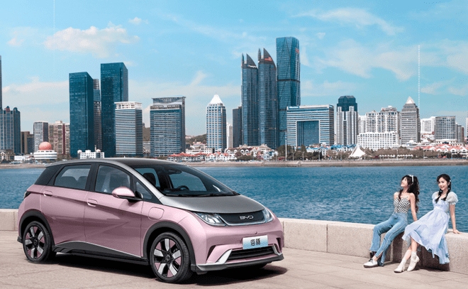 �ȁ��Ϻ������N��20�f������Ů܇��������